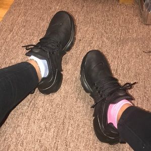 Black Nike Prestos